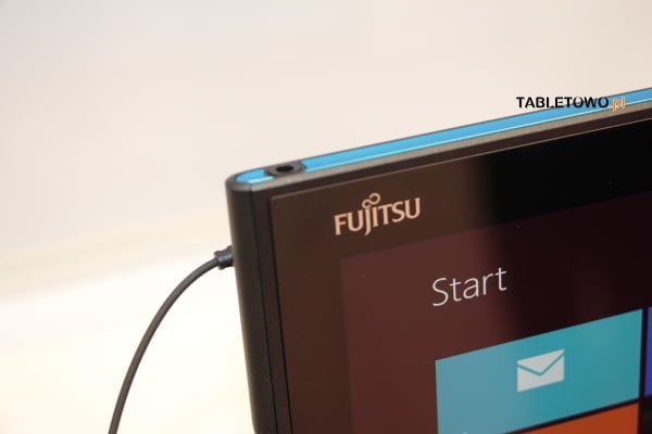 Fujitsu Arrows Tab Q592/F