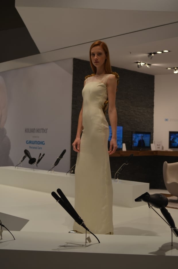 ifa2013-hostessy-tabletowo-04 Kobiety IFA 2013