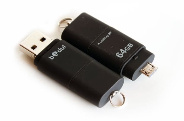 Pendrive Bidul&Co do tabletów z microUSB, portem Samsunga i iPadów