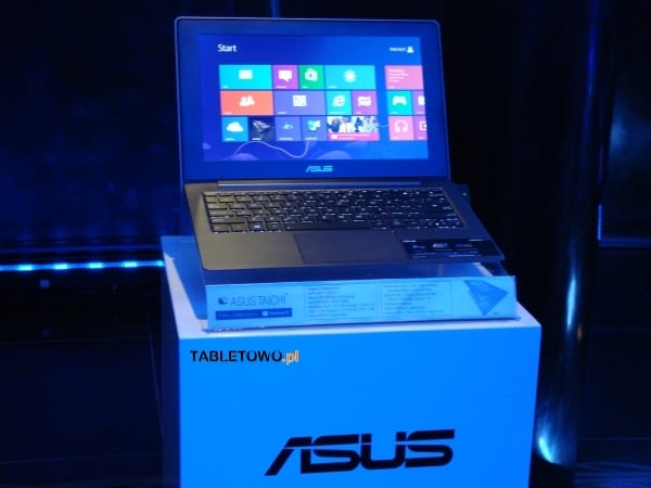 asus taichi