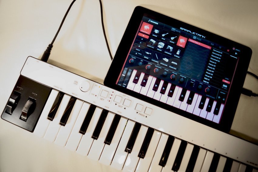 iRig Keys