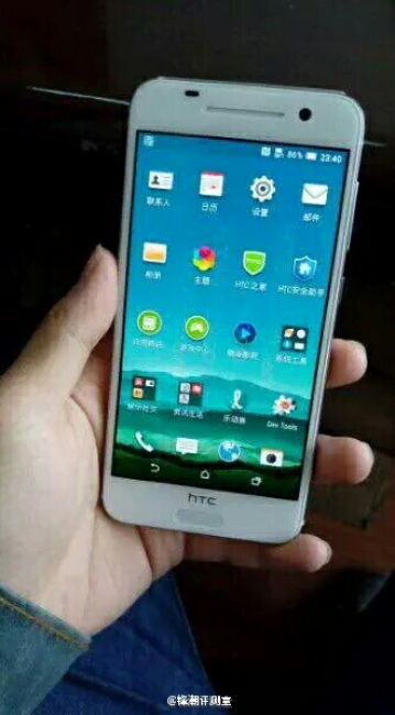 HTC One A9 1