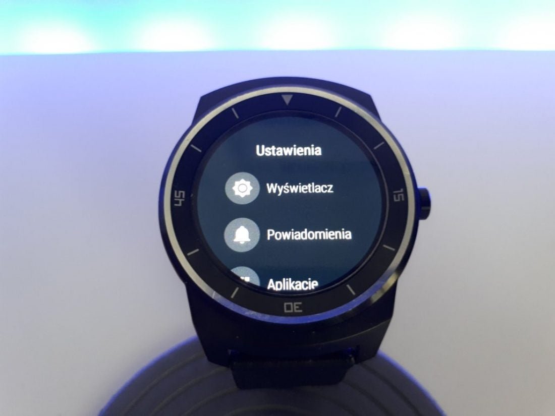 LG G Watch R - Android Wear 2.0