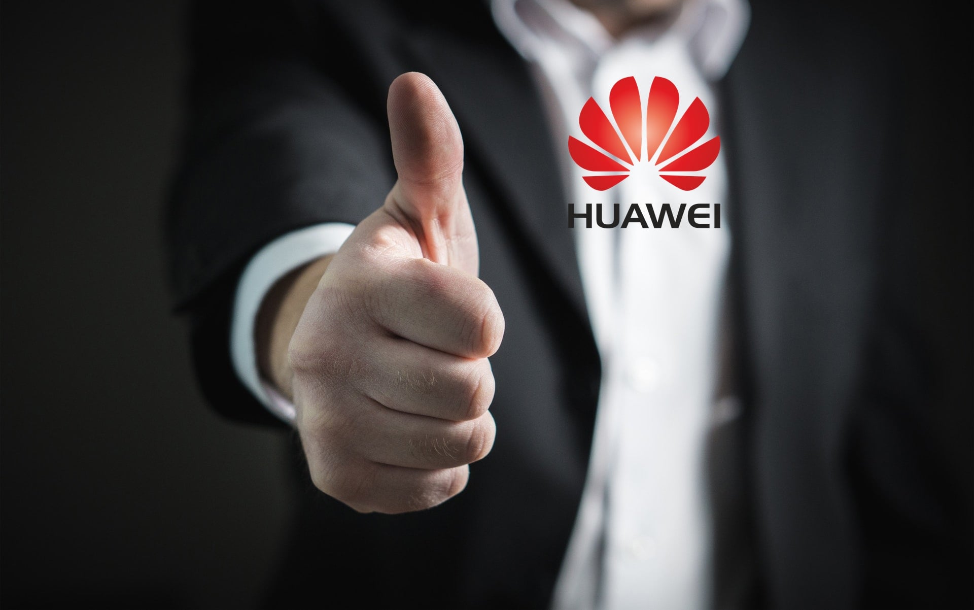 Huawei logo kciuk w górę OK gratulacje