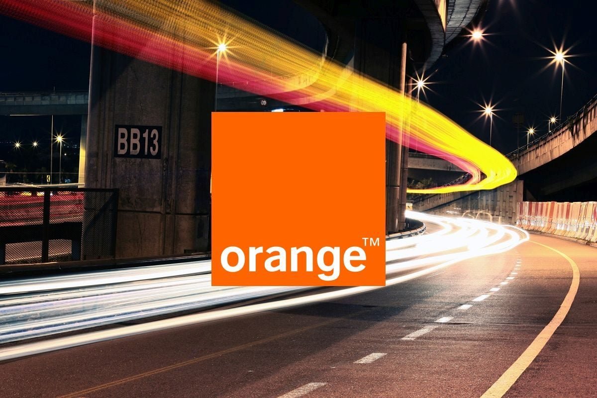 extra speed prędkość super szybkość internet światłowód Orange logo