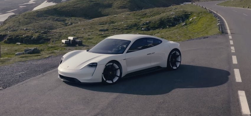 Tabletowo.pl Porsche is preparing chargers twice as fast as those from Tesla Moto News Tabletowo.pl Porsche is preparing chargers twice as fast as those from Tesla Moto News