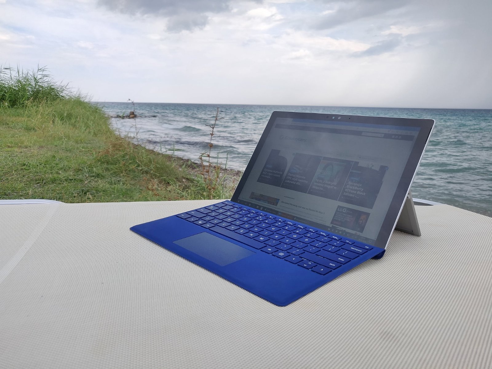 Microsoft Surface Pro 4