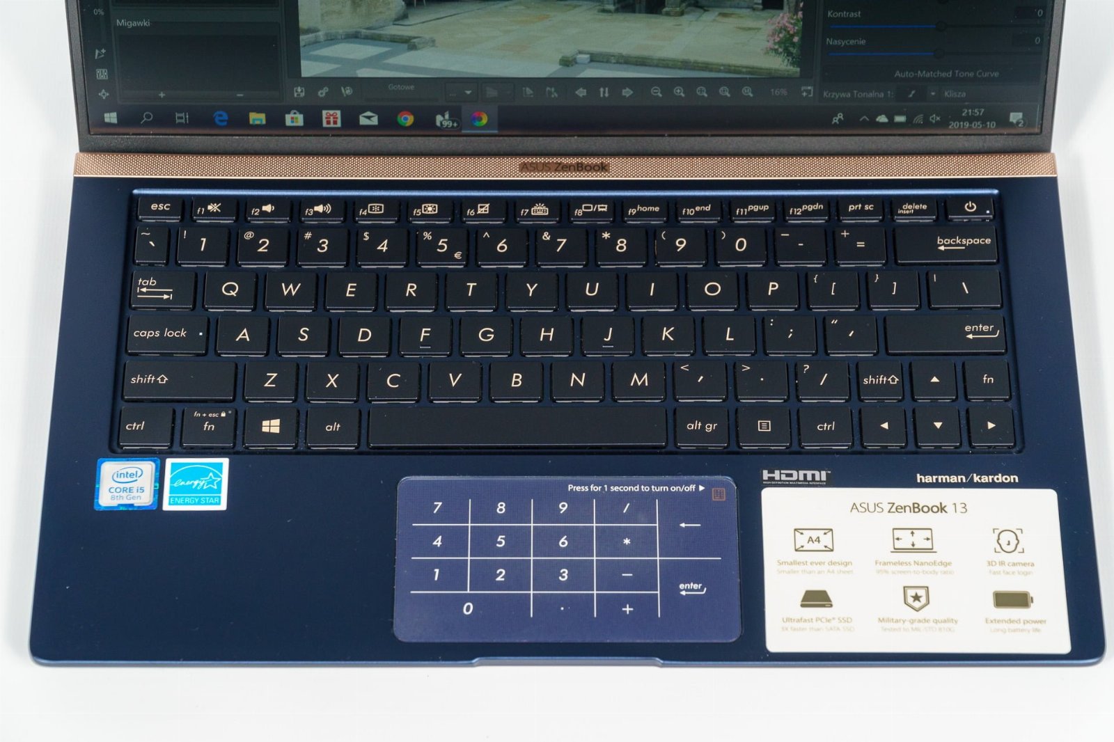 Asus Zenbook UX333FA-A3074T