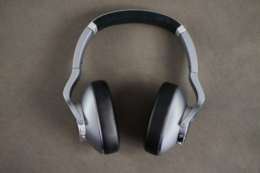 AKG N700NC