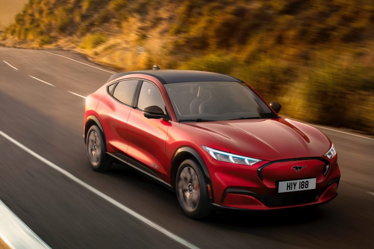 Mustang MachE nowy elektryczny SUV już oficjalnie