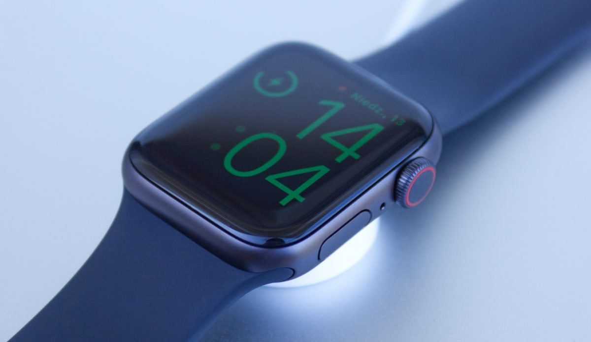 Apple Watch com a função de monitorar o nível de oxigênio no sangue