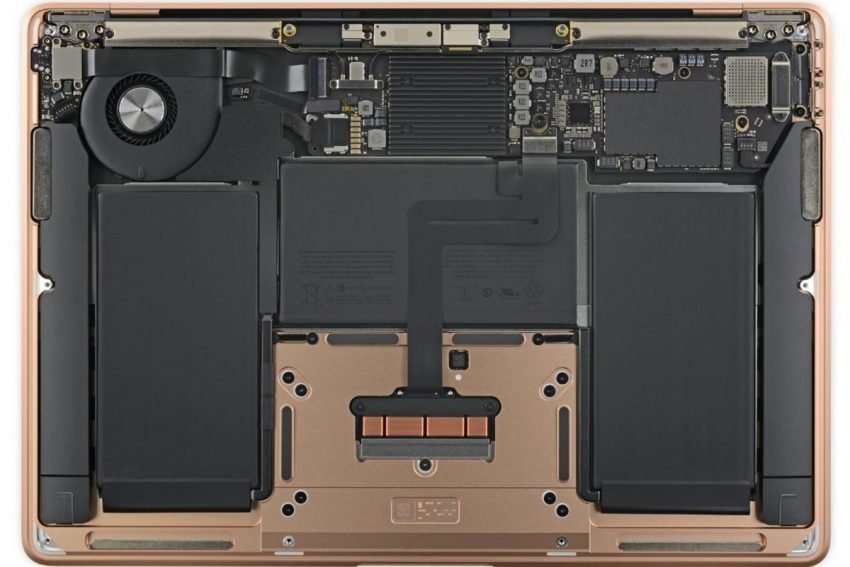 Apple MacBook Air 2020 teardown