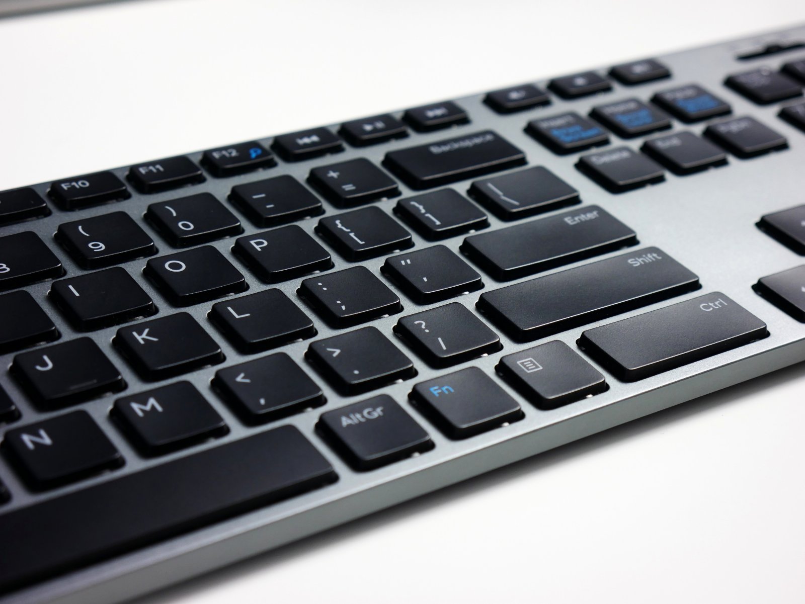 Dell KM717