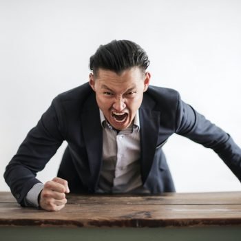 mad man zly czlowiek gniew