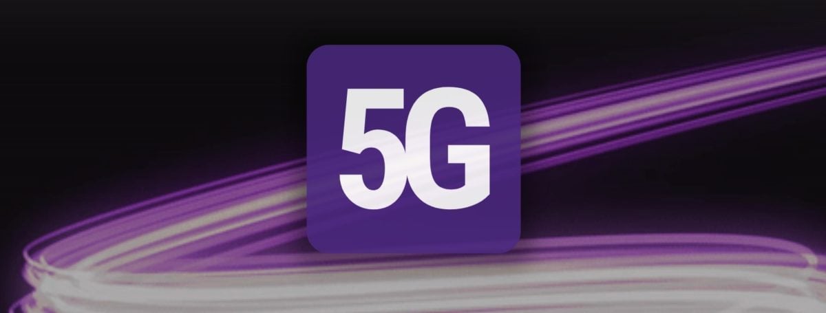 Play 5G logo