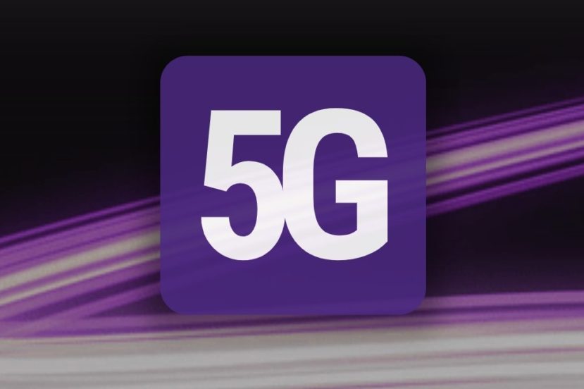 Play 5G logo