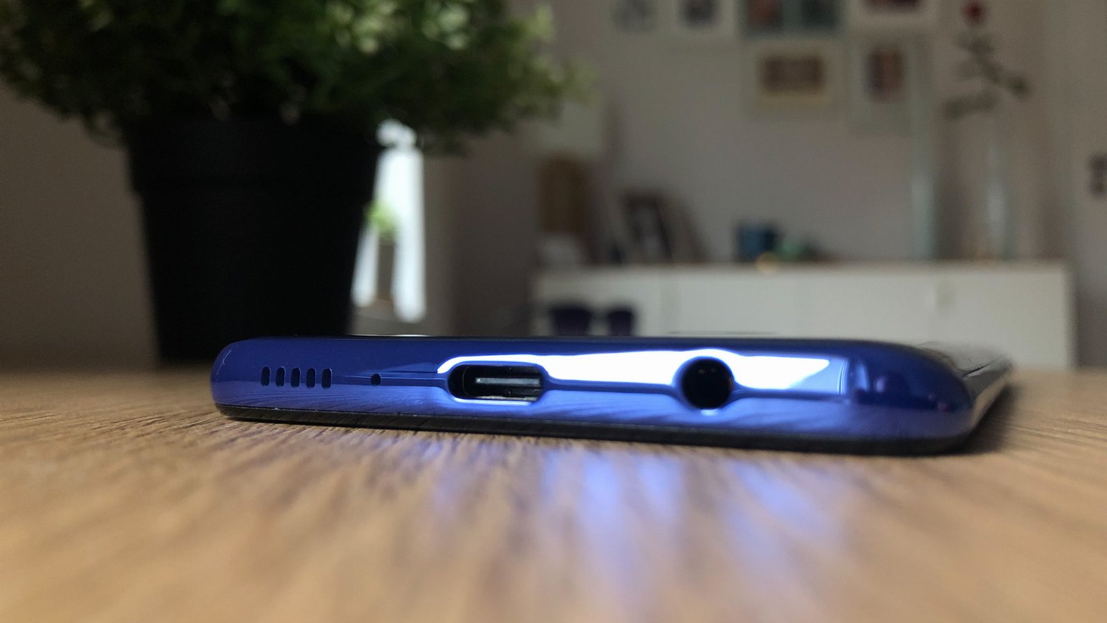 USB C to już standard, cieszy gniazdo na słuchawki. | fot. Krzysztof Rodziński