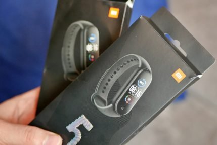 Xiaomi Mi Band 5 / fot. Kacper Żarski