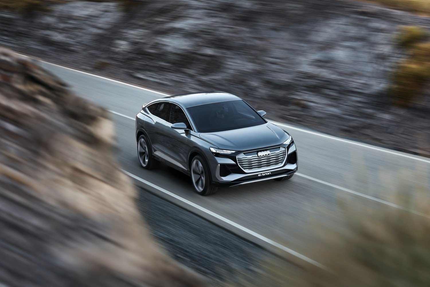 O Audi Q4 Sportback e-tron será um SUV elétrico com uma traseira “sexy”