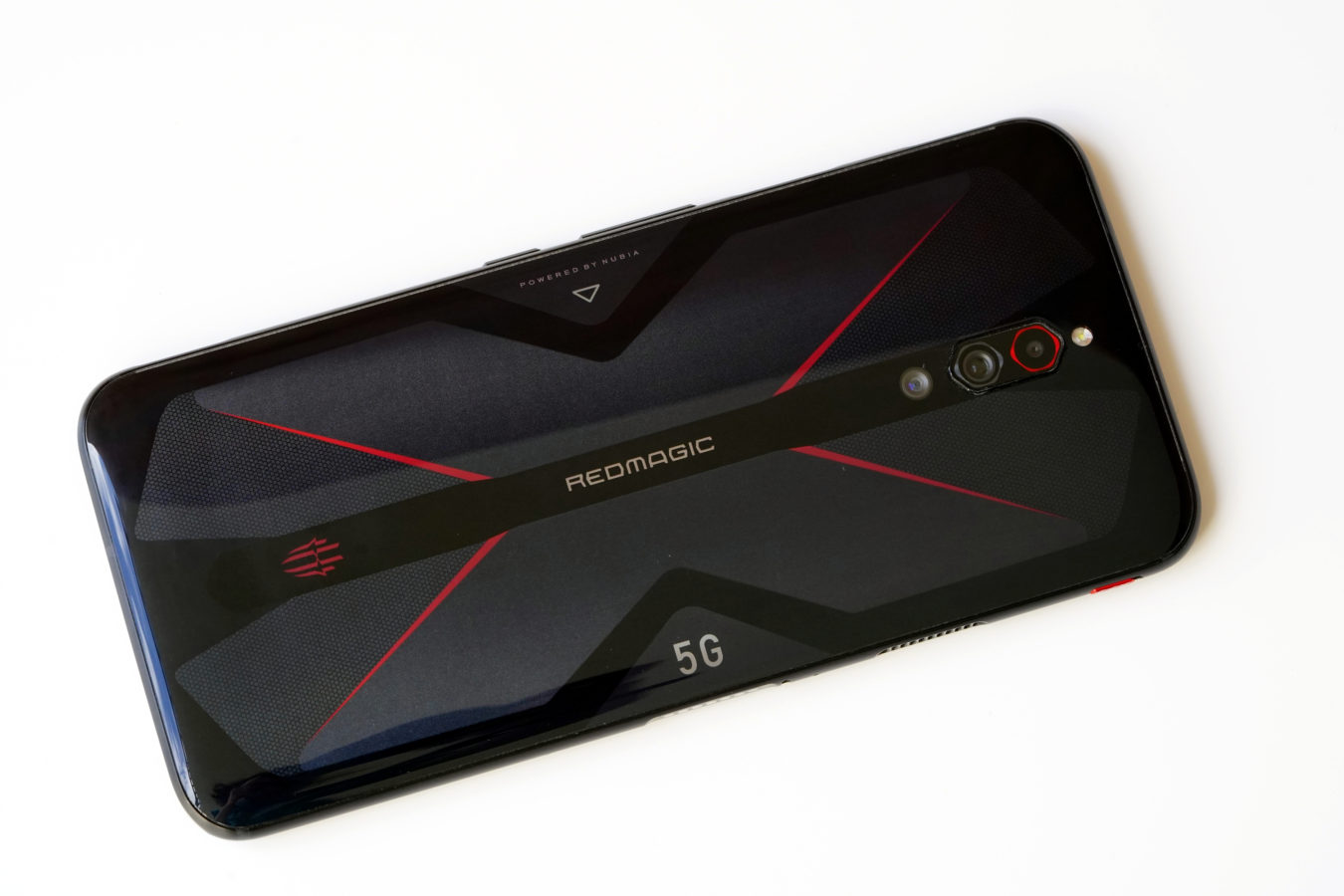 Nubia Red Magic 5G - smartfon TYLKO dla graczy, niestety - Tabletowo
