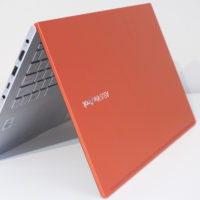 Asus VivoBook S14 fot. Tabletowo.pl