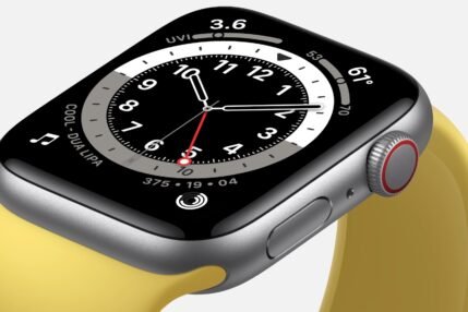 Apple Watch SE smartwatch