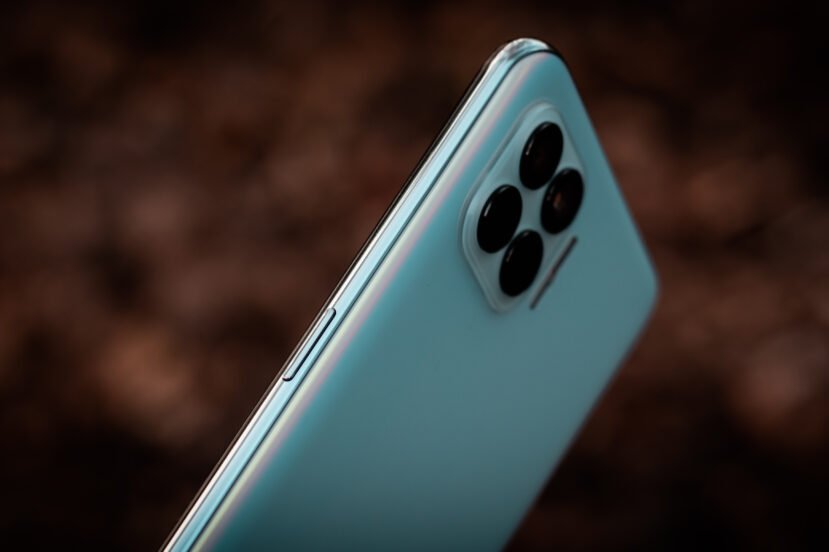 Oppo Reno 4 Lite fot. Miłosz Starzewski