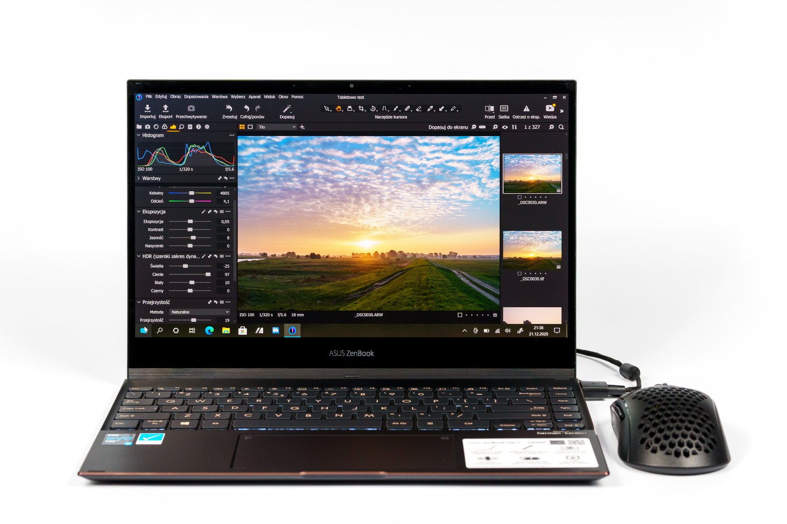 Asus UX371E ZenBook Flip S