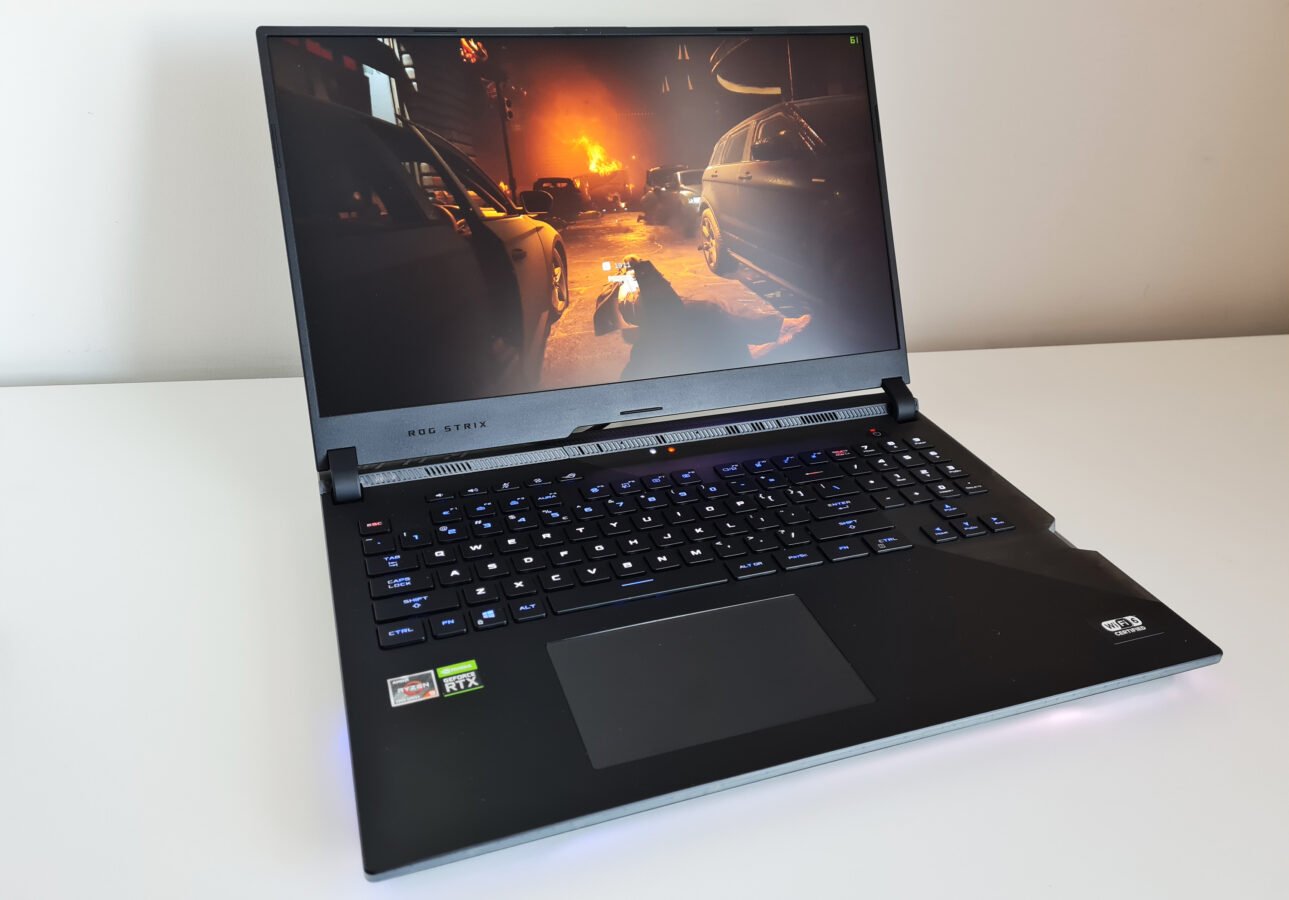 ASUS ROG Strix SCAR 17 G733 fot. Tabletowo.pl