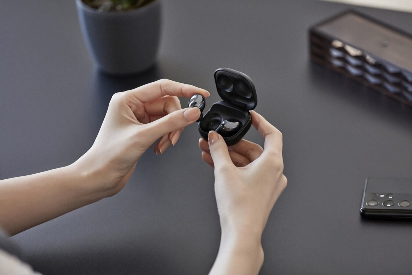 słuchawki bezprzewodowe Samsung Galaxy Buds Pro wireless earbuds TWS