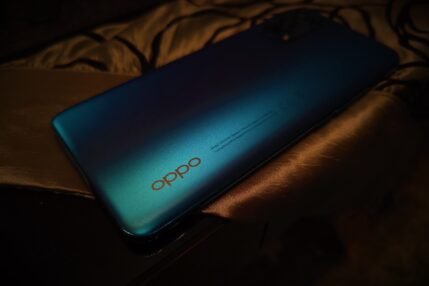 Oppo Reno 5 5G