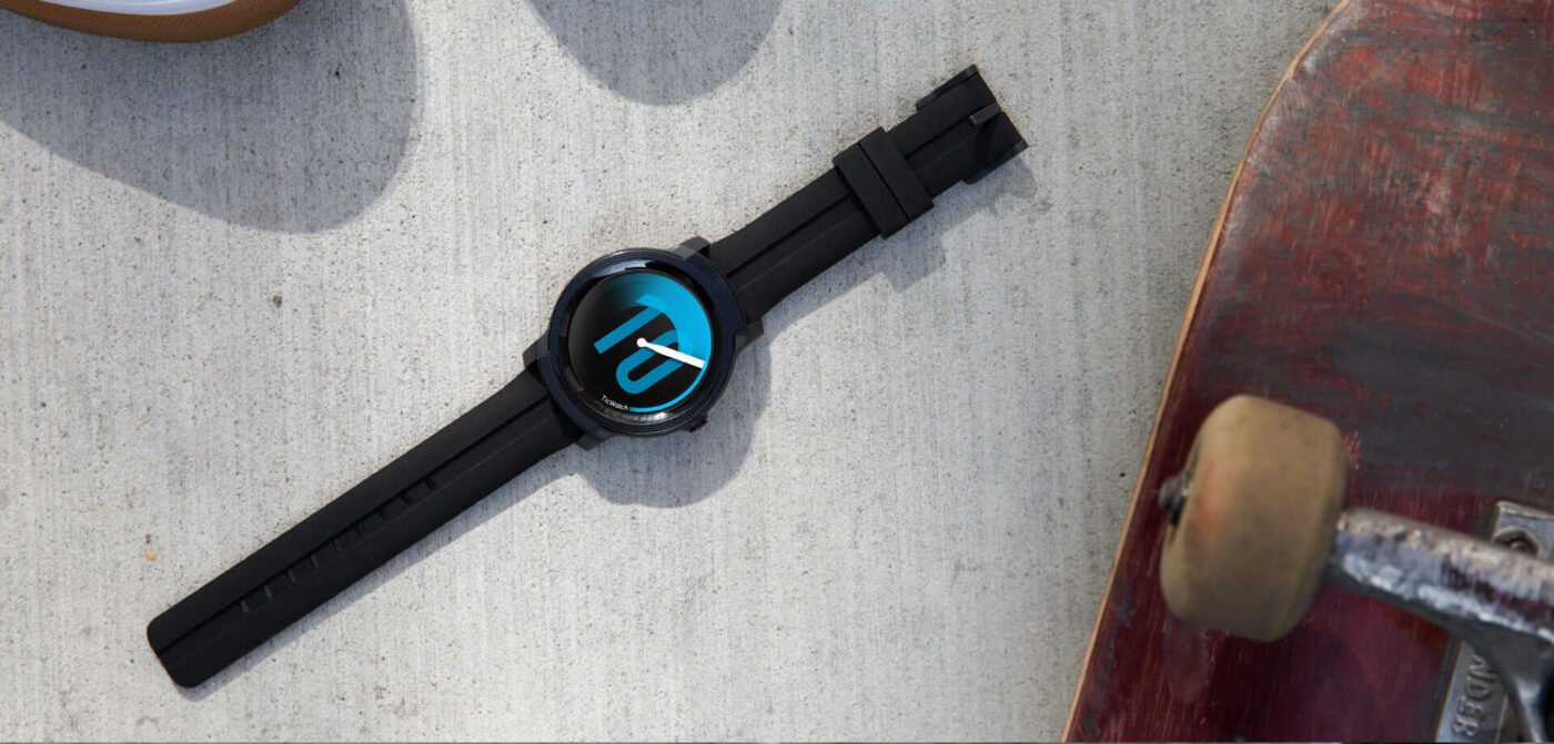 Mobvoi TicWatch E2 smartwatch