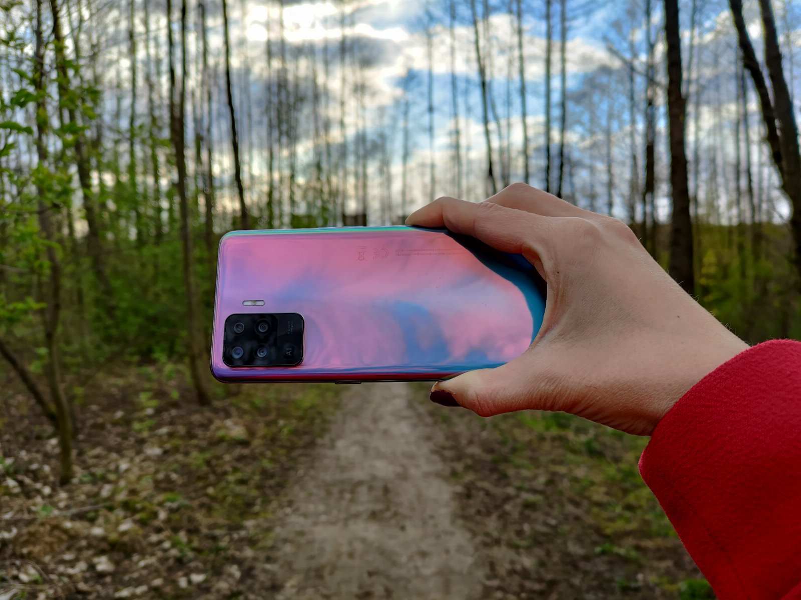 Recenzja Oppo Reno5 Lite - Tył obudowy - fot. Tabletowo.pl