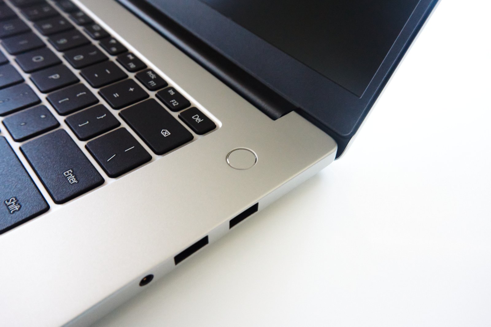 Huawei MateBook D 15 fot. Tabletowo.pl