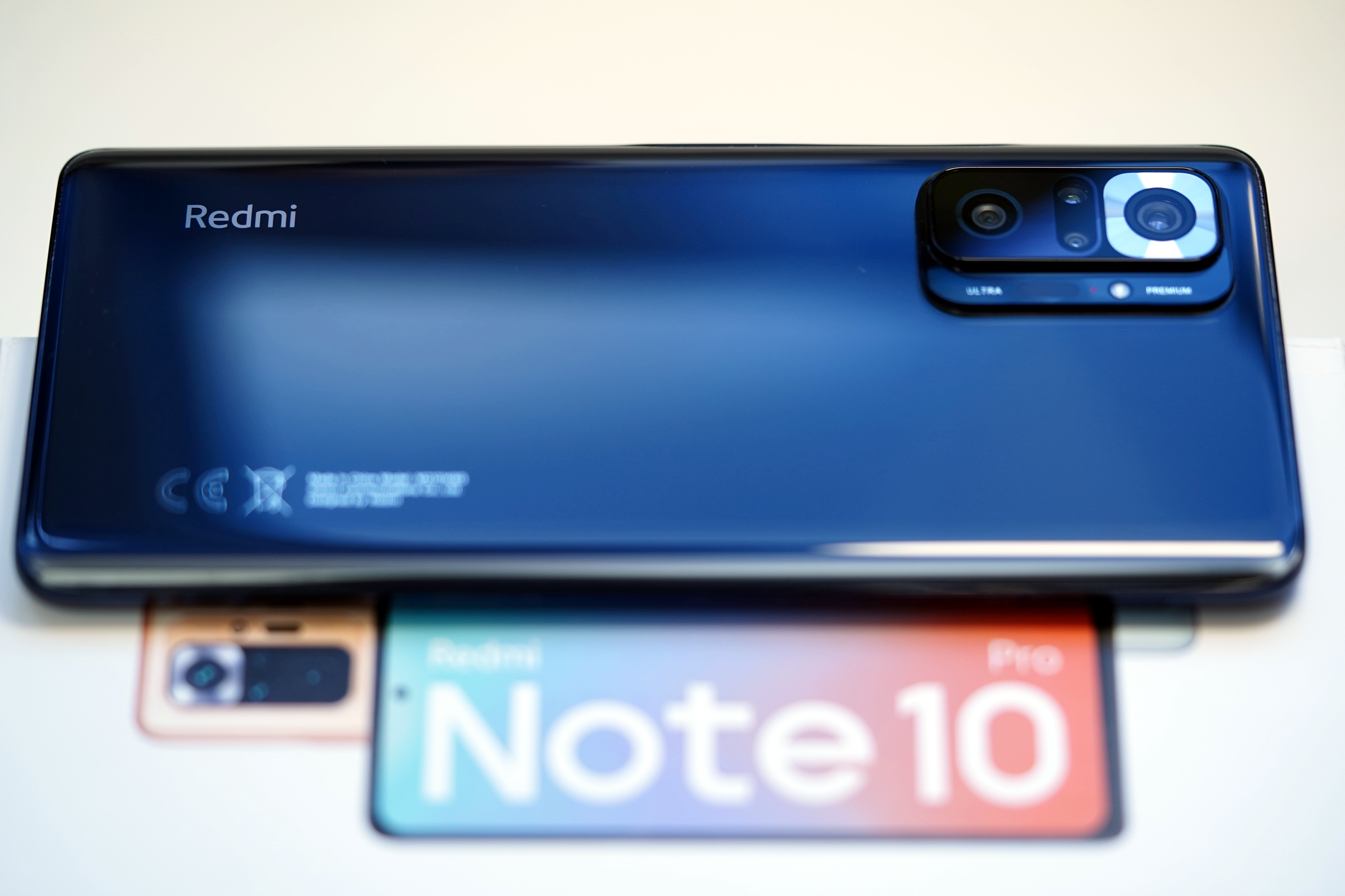 Redmi Note 10 Pro (fot. Tabletowo.pl) - smartfon do 1500 złotych