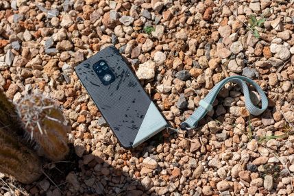 smartfon Motorola Defy 2021 smartphone