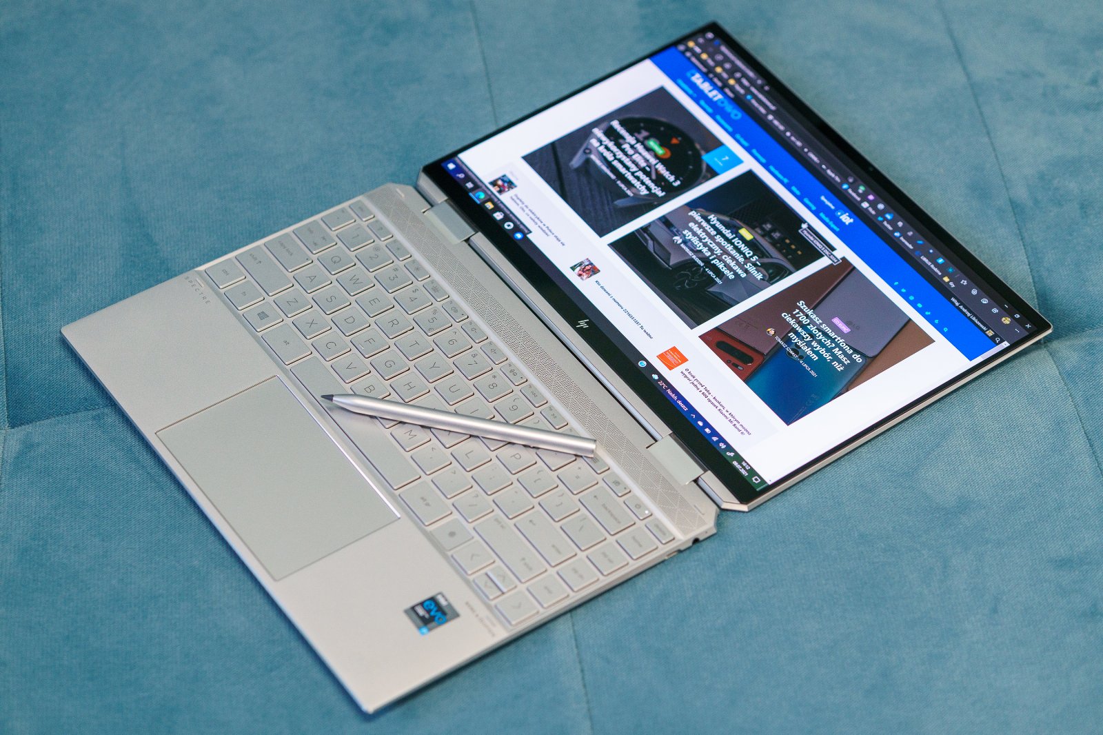 hp spectre x360 14 opinie HP Spectre x360 14-ea0059nw