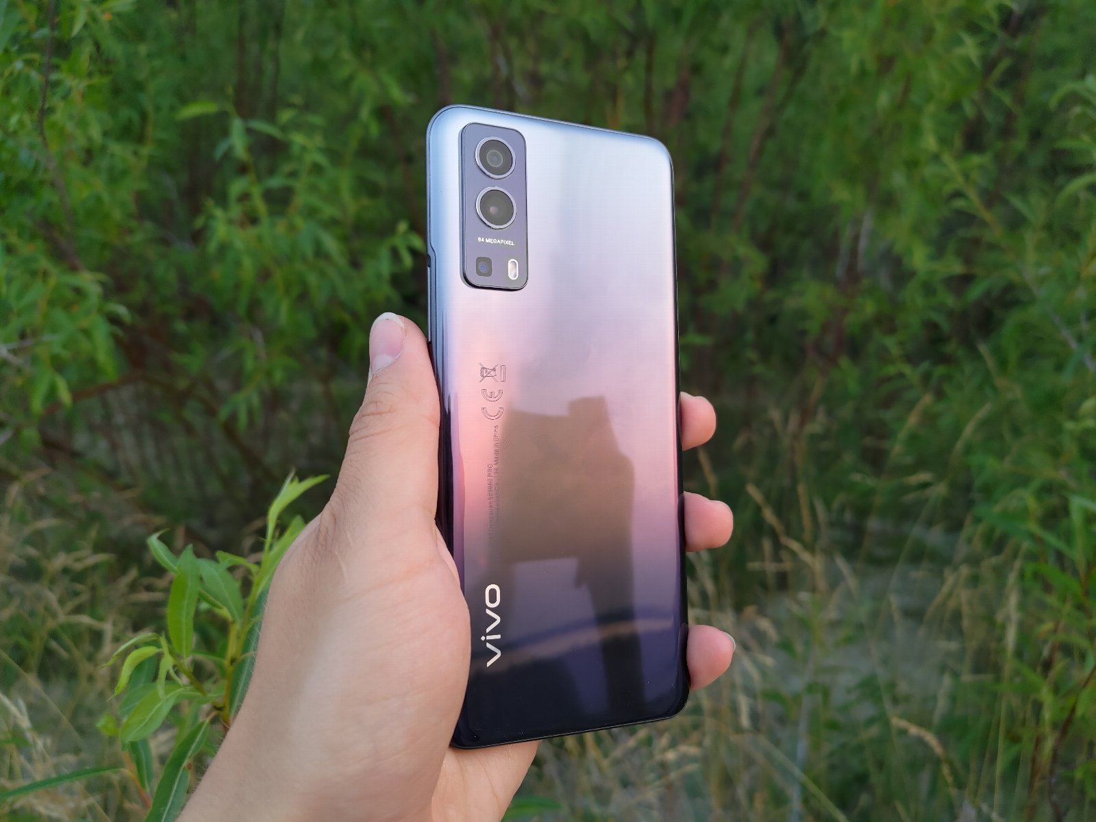 Recenzja Vivo Y72 5G - fot. Tabletowo.pl