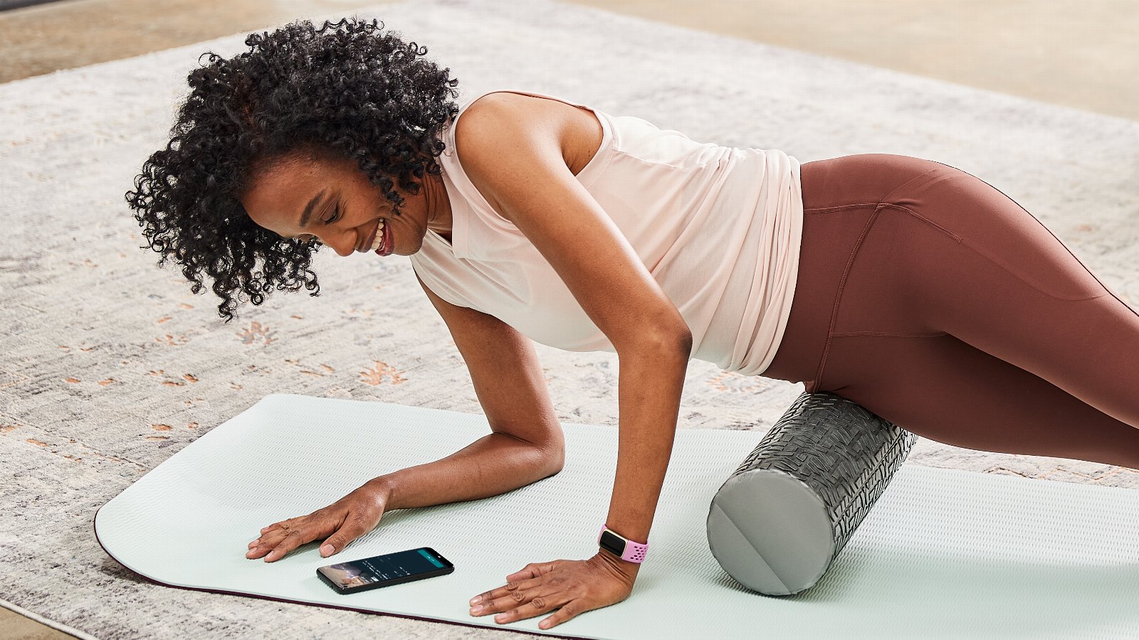 Premiera Fitbit Charge 5 (fot. Fitbit)