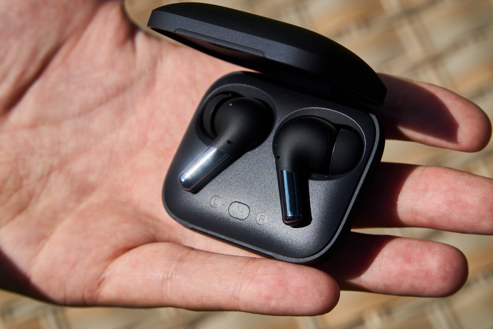 OnePlus Buds Pro
