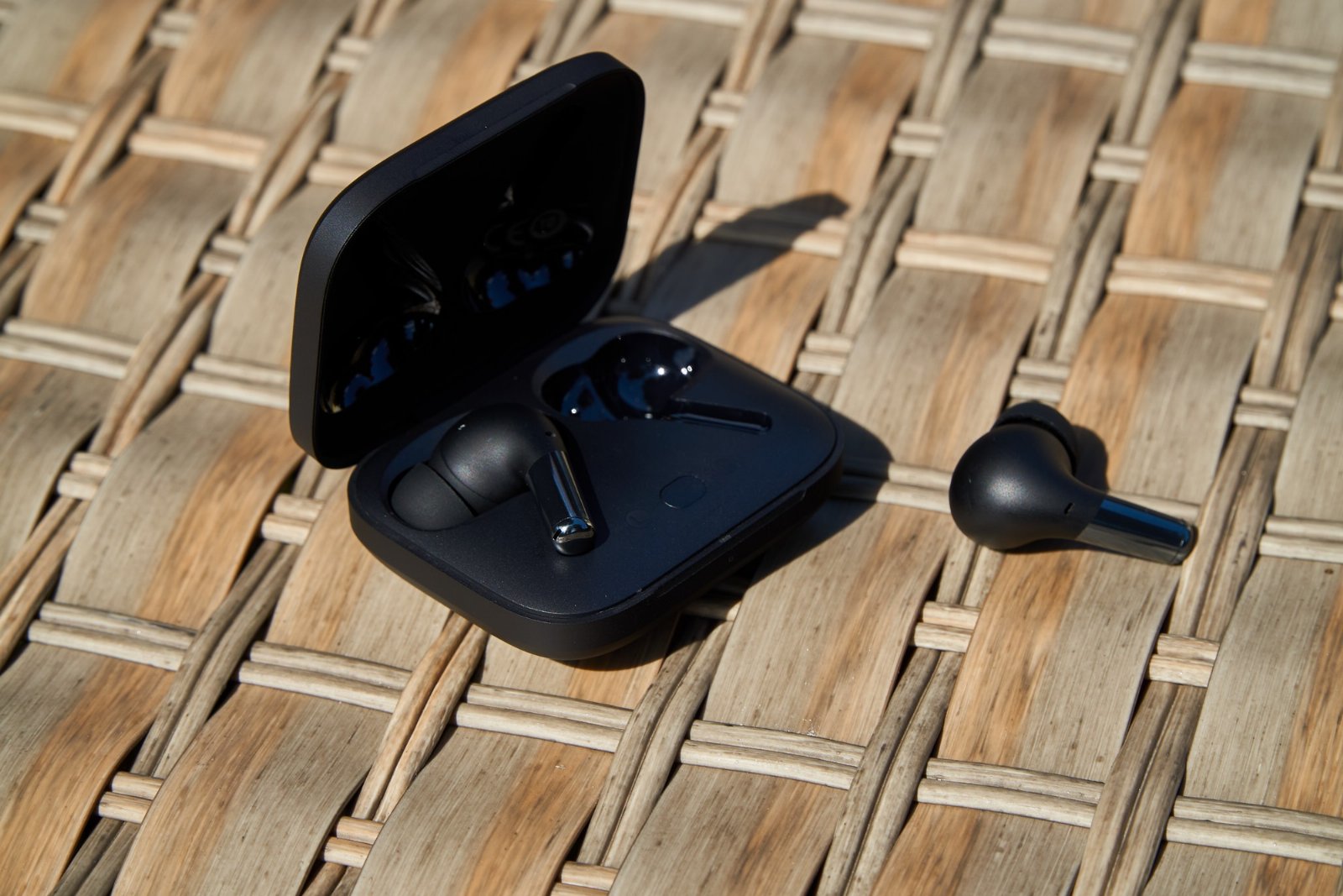 OnePlus Buds Pro