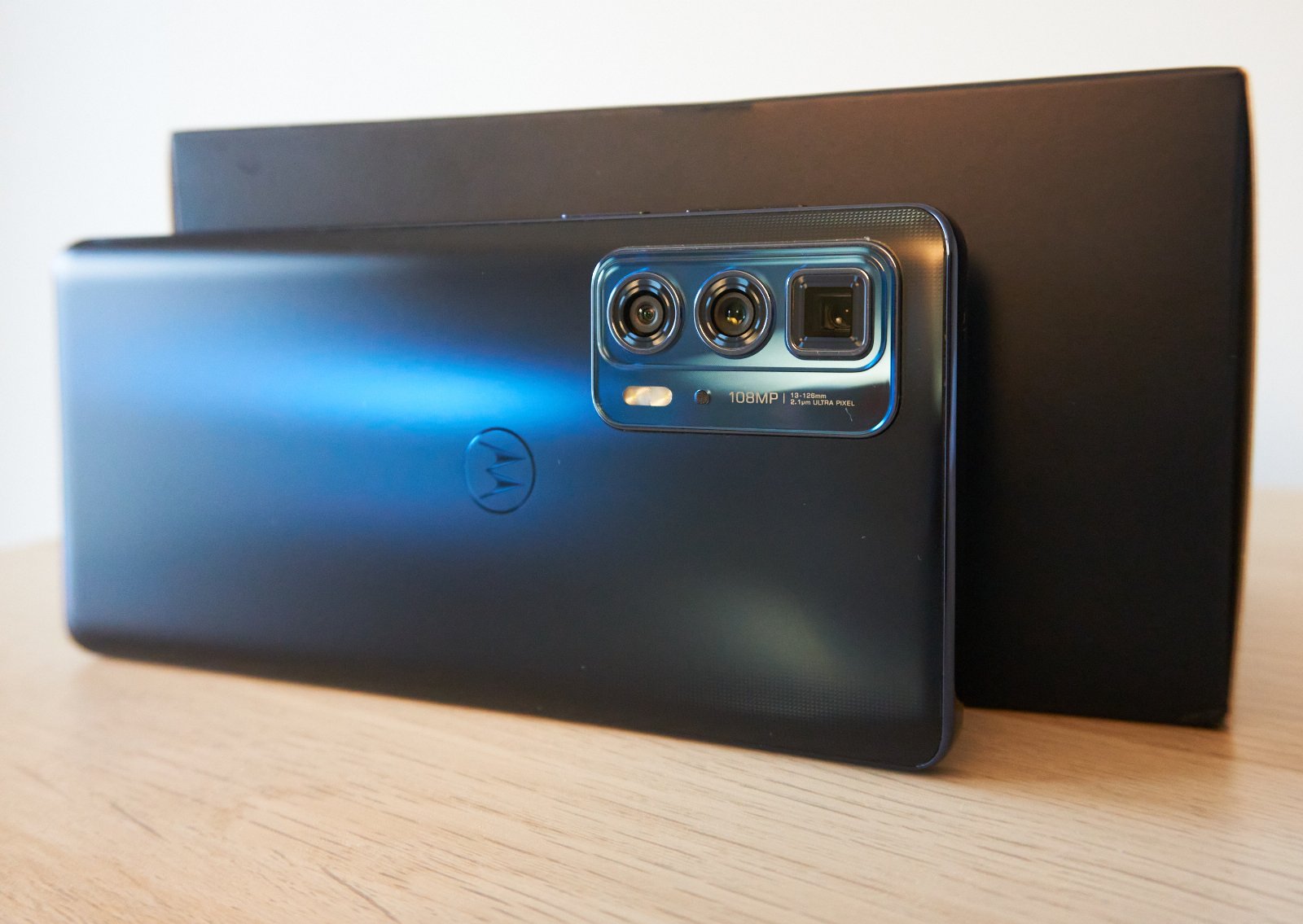 Motorola Edge 20 Pro fot. Tabletowo.pl