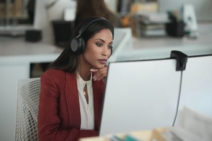 Jabra Evolve2 75