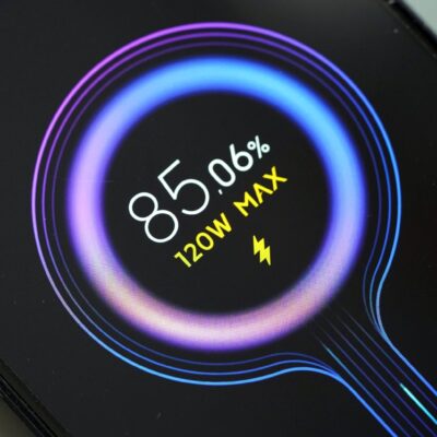 ładowanie smartfona xiaomi 11t pro smartphone charging