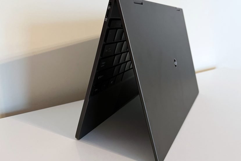 techbite Arc 13.3 SLIM fot. Tabletowo.pl