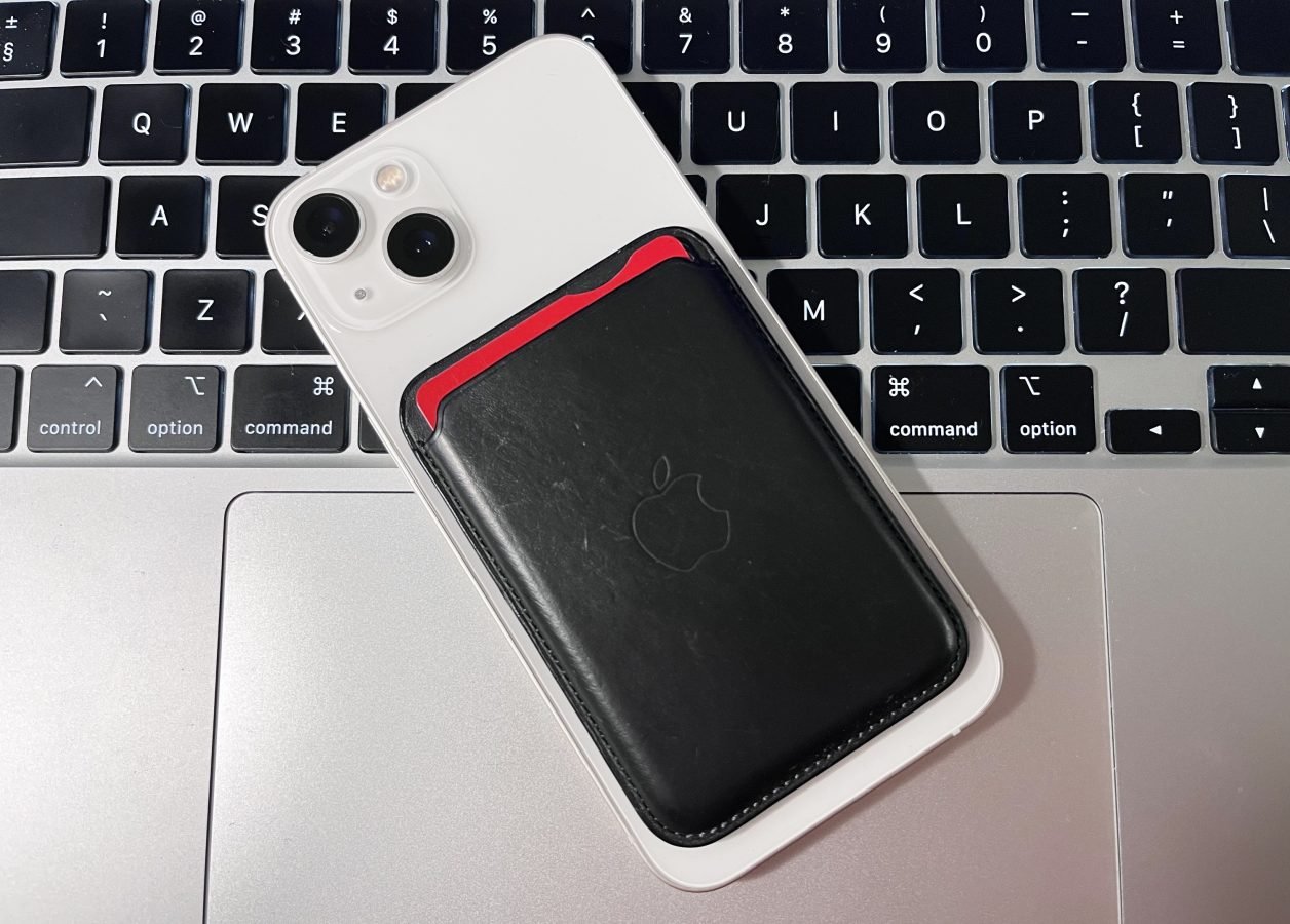 Apple iPhone 13 z MagSafe (fot. Tabletowo)