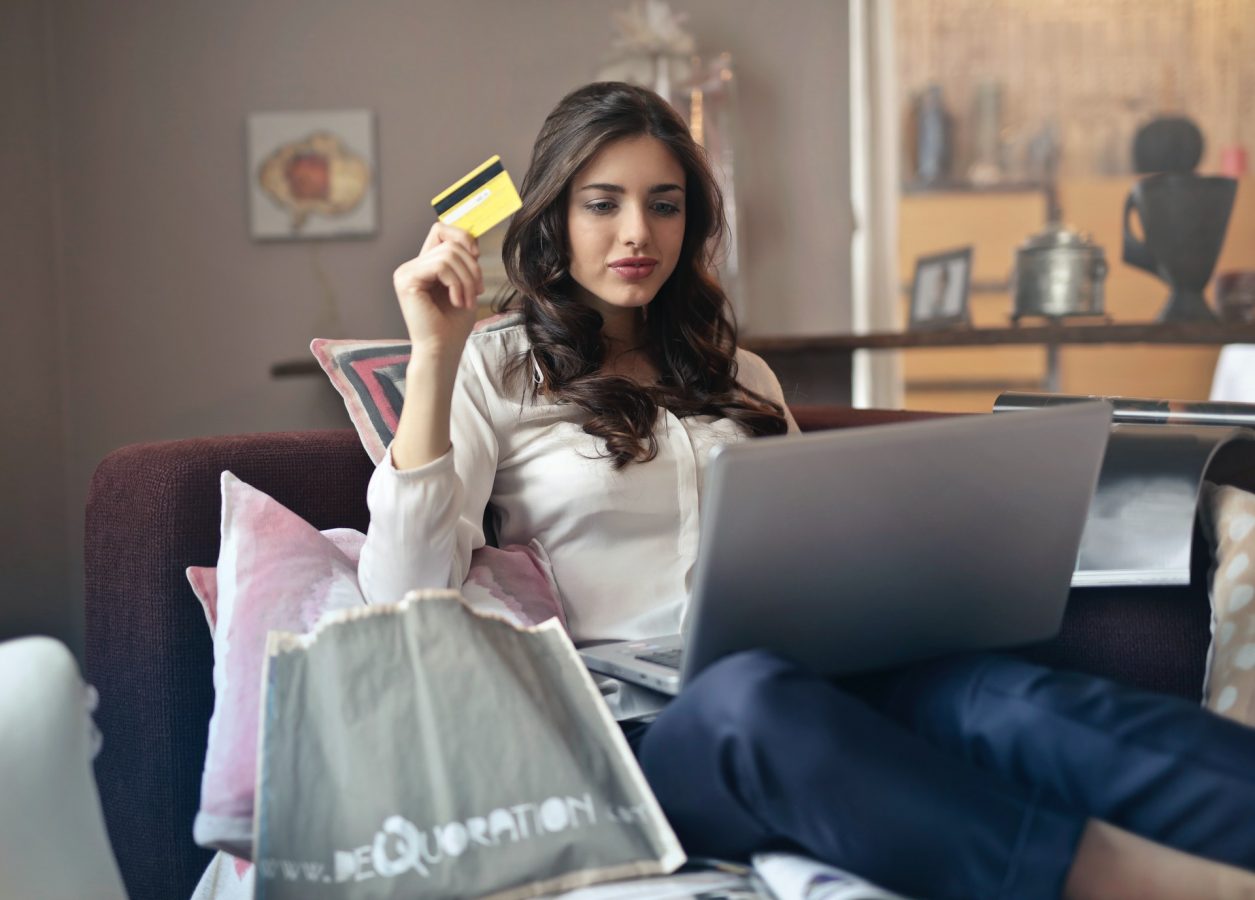 store shopping shopping credit card debit laptop girl female woman computer pc