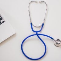 zdrowie stetoskop laptop opieka medyczna lekarz