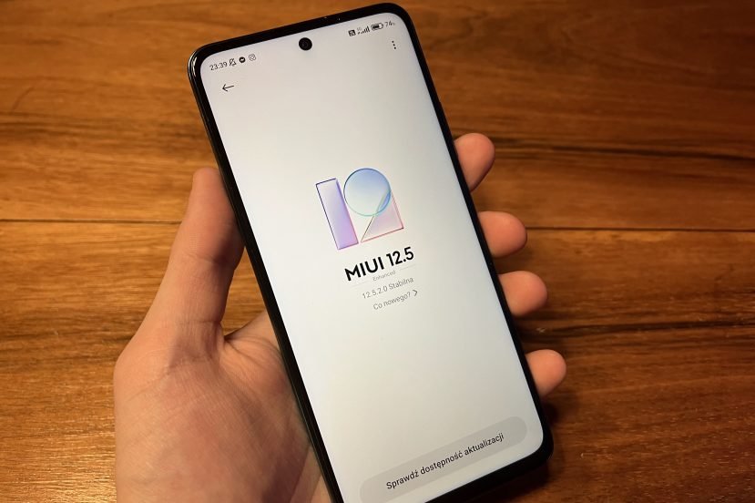 MIUI 12