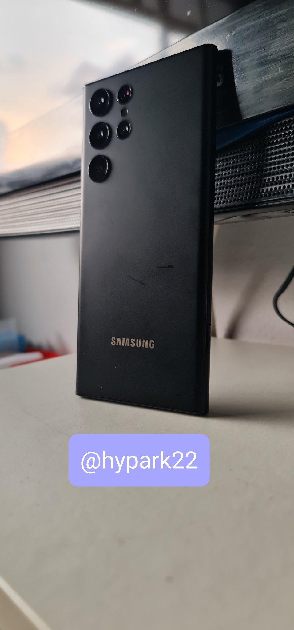 smartfon Samsung Galaxy S22 Ultra smartphone